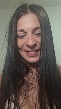 patatinahot87 online show from July 4, 5:09 pm