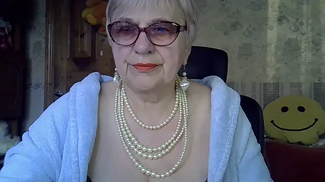 SweetCherry27 online show from April 16, 4:02 am
