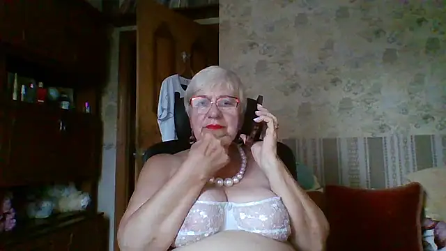 SweetCherry27 online show from July 8, 1:57 pm