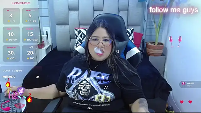 evelin zaens online show from June 26, 5:20 am