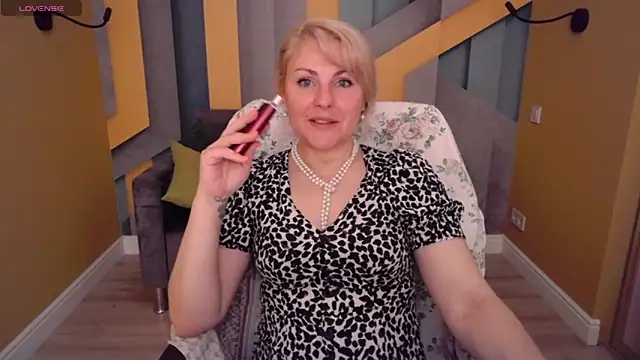 Candy Long online show from April 30, 5:34 am