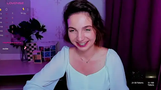 KindHazelHere  online show from July 28, 12:48 pm