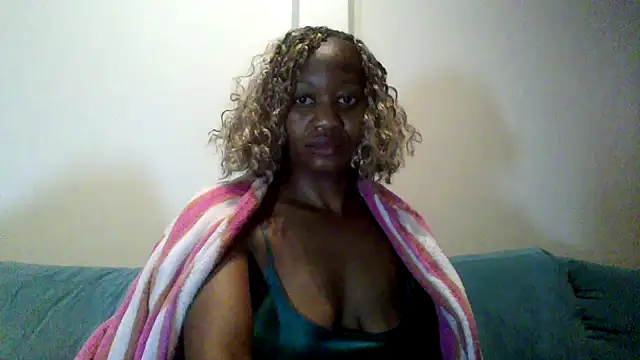 Hardnipples8 online show from May 15, 11:51 pm