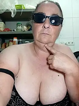 eroticjessitop online show from June 16, 9:38 pm