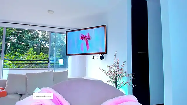 Sophi Jonnes online show from January 6, 12:09 pm