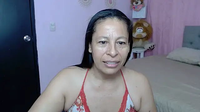 mature martina online show from October 5, 7:13 am