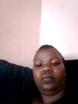 Snapshot of pretty-donna chatting on October 4, 7:03 am pretty-donna online show from October 4, 7:03 am