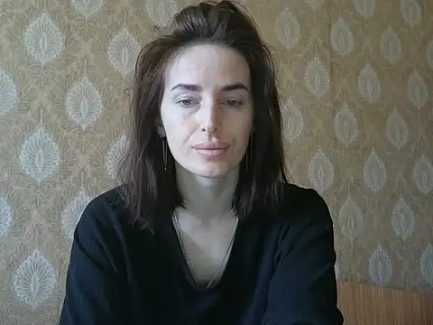 xx adrihanna xx online show from February 16, 10:15 am