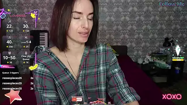 xx adrihanna xx online show from October 29, 7:45 am