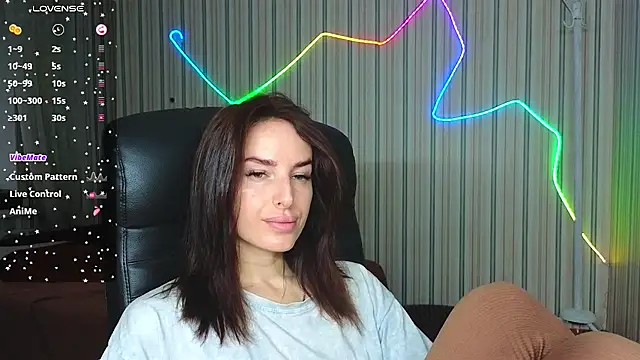 xx adrihanna xx online show from July 24, 6:44 am