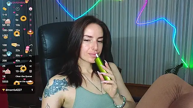xx adrihanna xx online show from July 31, 5:52 am