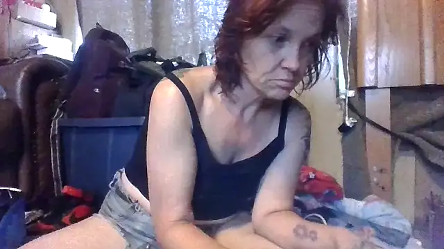 spundarella420 online show from July 18, 2:19 pm