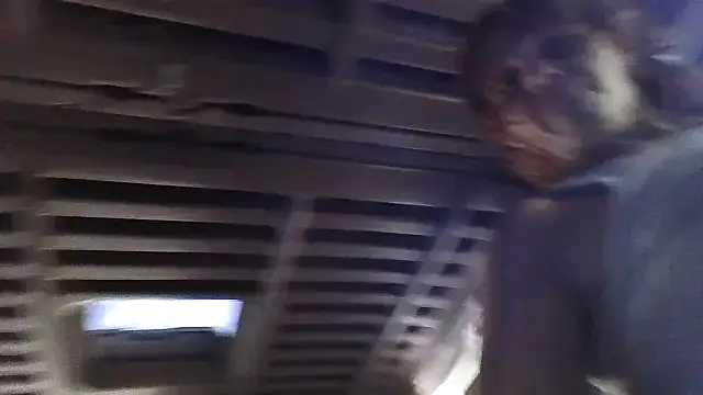 Snapshot of spundarella420 chatting on September 15, 9:00 pm spundarella420 online show from September 15, 9:00 pm