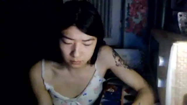 CarlyJoy online show from May 17, 9:25 pm