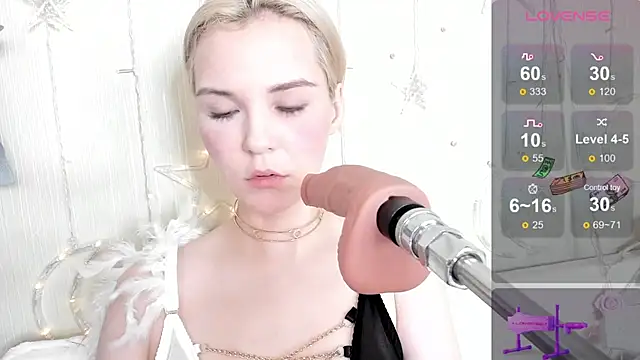 Kaya Devis online show from June 29, 4:52 am