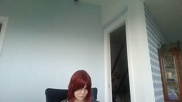 Snapshot of RubyLynxx chatting on October 15, 5:54 am RubyLynxx online show from October 15, 5:54 am