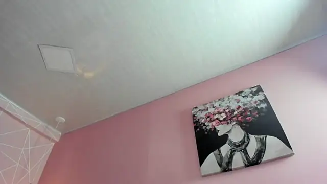 dolly zoe online show from December 3, 11:40 pm