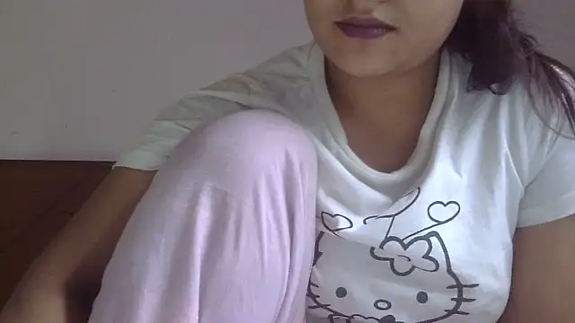 shekira99 online show from August 8, 5:59 am