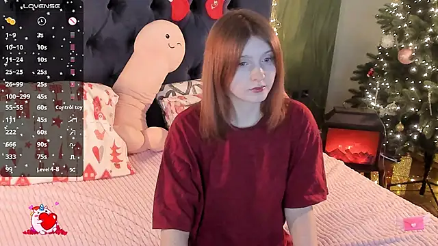 AliceLanley online show from February 6, 11:24 am