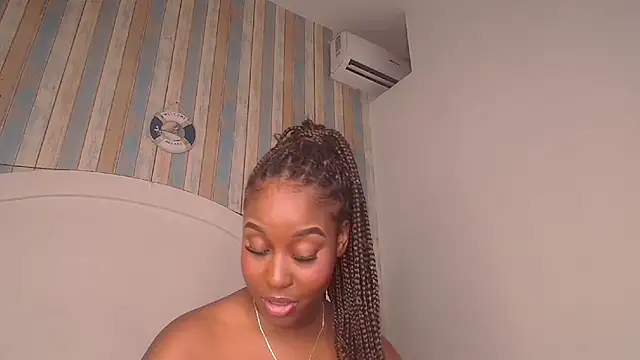 MichaelaCox online show from June 26, 4:30 pm