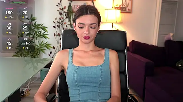 olivia jeas online show from June 27, 9:21 pm