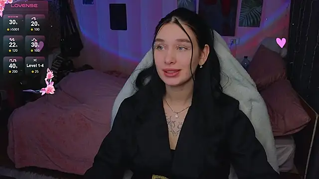 Amanda Tender online show from November 23, 11:50 pm