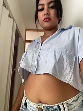 NatashaBrown12 online show from July 16, 8:57 pm