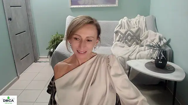 HornyMilf 777 online show from July 1, 11:53 am