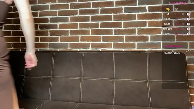 MonikaBos online show from November 7, 10:25 pm