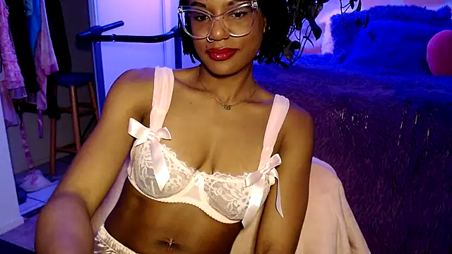 CocoSage online show from February 14, 4:42 pm