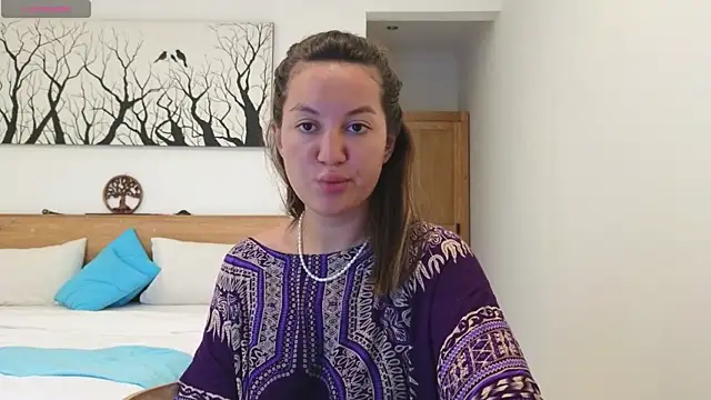 Nelly Fischer online show from November 2, 9:23 am