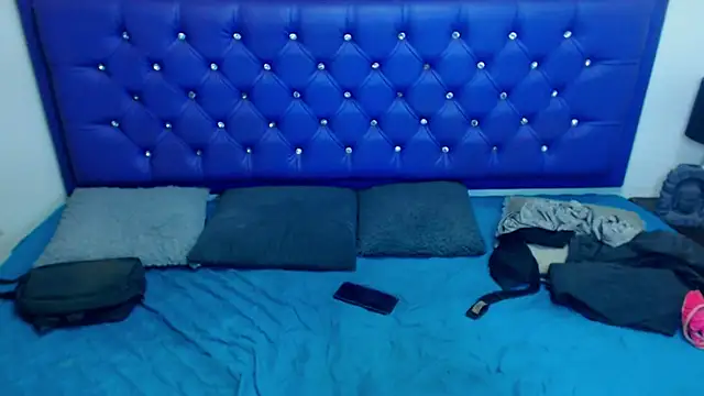 kiwii nasty online show from February 20, 12:42 am