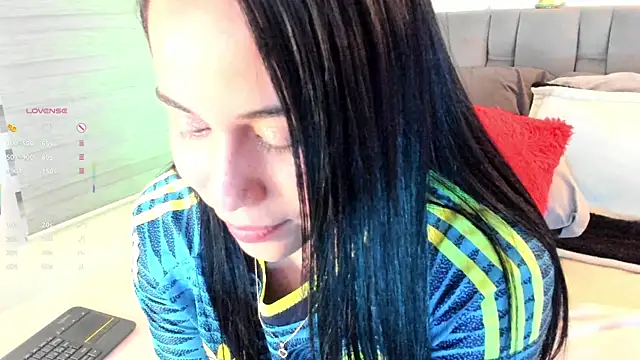 Gigi-bom online show from June 24, 3:38 am