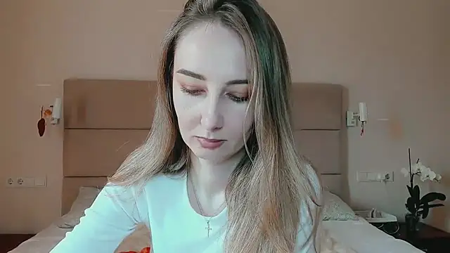 Maiami000 online show from March 12, 12:52 pm