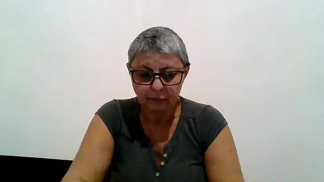 roseblak42 online show from December 18, 4:56 pm