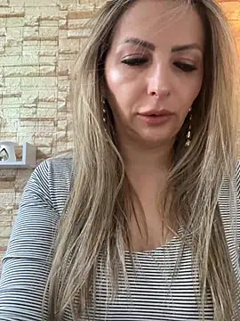 Abril-Office1 online show from June 19, 3:26 pm