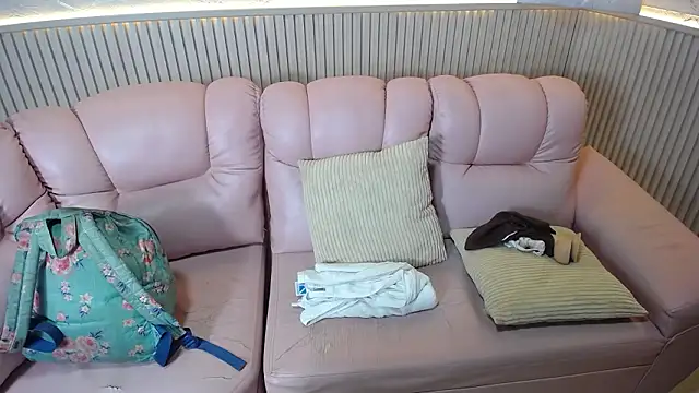 Penelope Nipples  online show from March 14, 12:17 pm