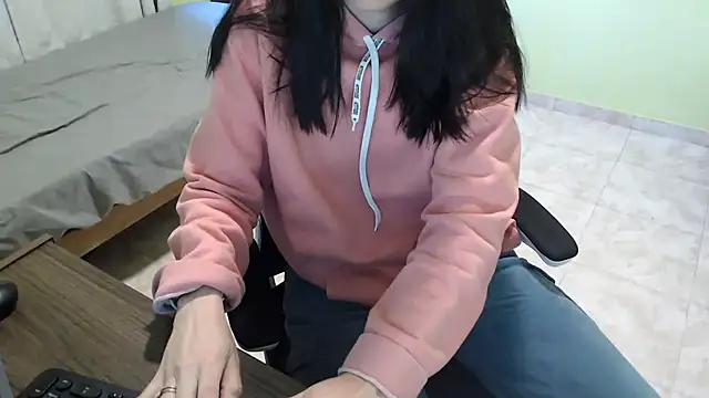 samantha s69 online show from September 15, 1:30 pm