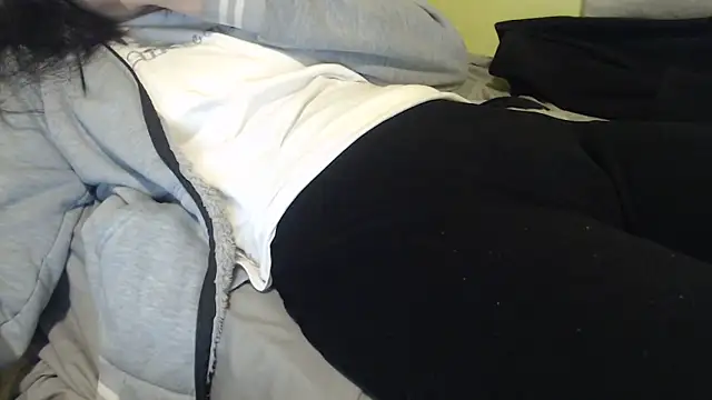samantha s69 online show from June 15, 12:49 pm
