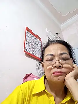 Snapshot of Hotestlove chatting on October 1, 2:44 pm Hotestlove online show from October 1, 2:44 pm