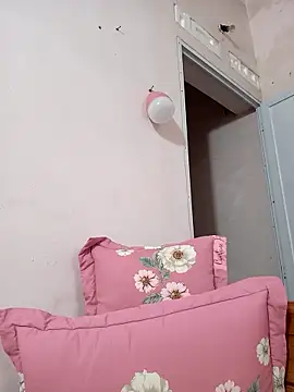 Hotestlove online show from December 20, 12:25 am