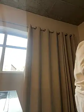 slimcateee online show from July 25, 3:19 pm