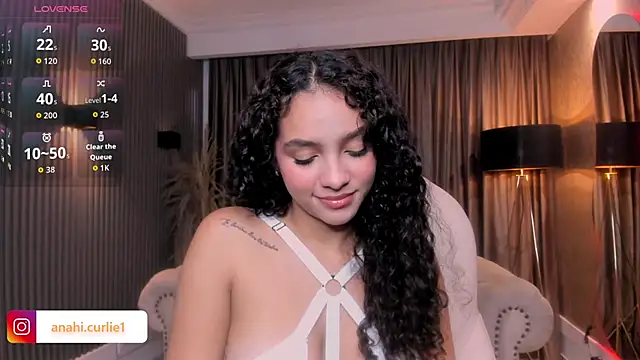 anahi curlie1 online show from June 9, 11:20 am