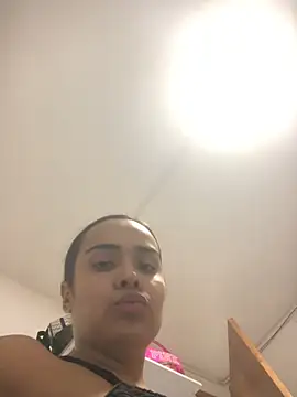 JuanaSimons online show from June 17, 2:02 am