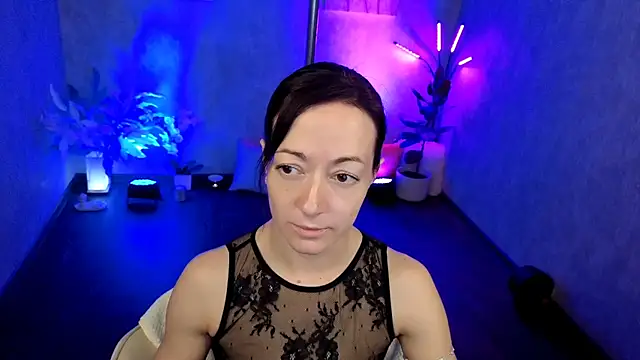 kimberlyray777 online show from April 21, 6:20 am
