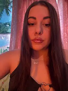 DaisyStreet online show from August 3, 11:49 am