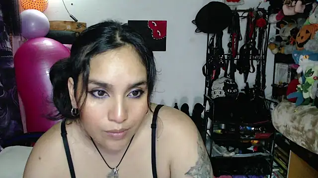 kureiji hentaii online show from July 18, 6:39 am