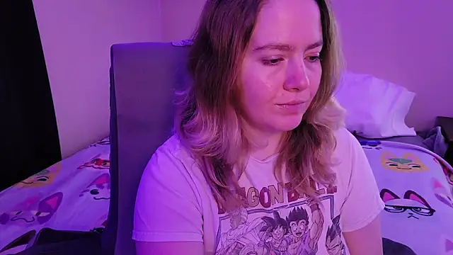 InternetFairy XO online show from February 3, 6:40 am