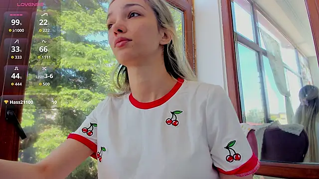 Sassy Teen online show from June 14, 7:42 am
