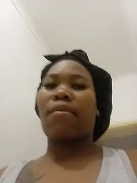 Real1SweetQueen online show from July 23, 6:43 am